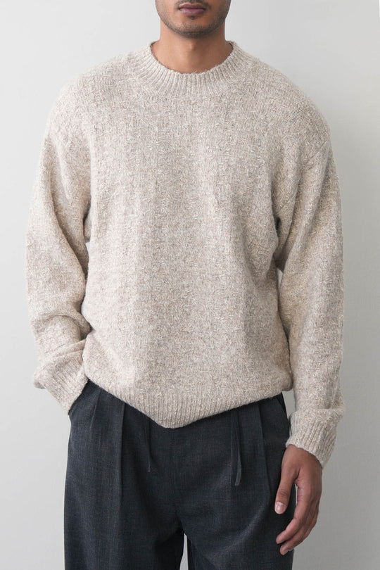 FLECKED CREW NECK SWEATER