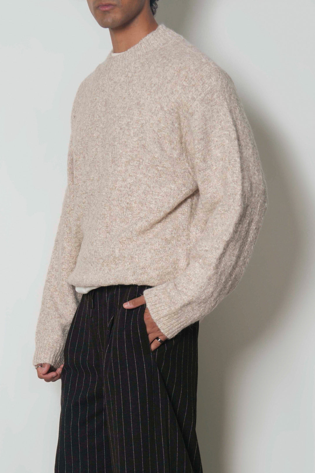 FLECKED CREW NECK SWEATER