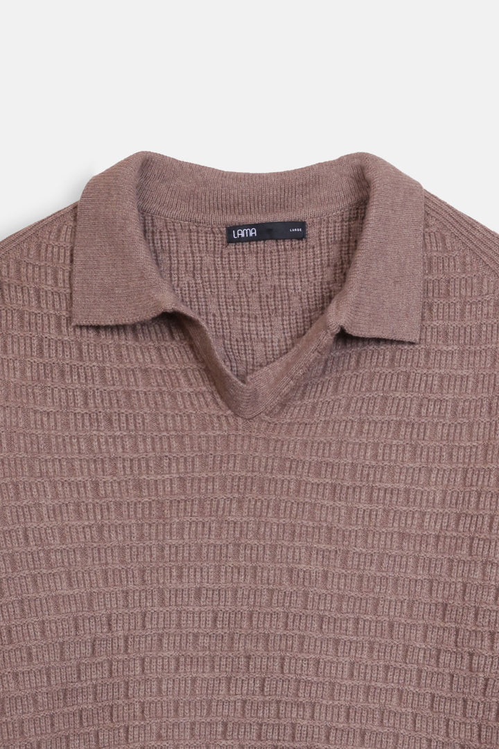 OPEN COLLAR TEXTURED POLO
