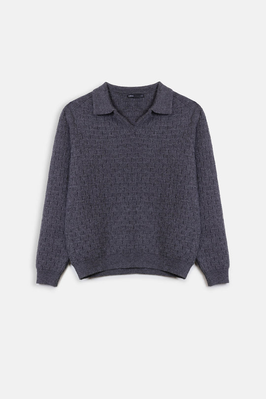 OPEN COLLAR TEXTURED POLO