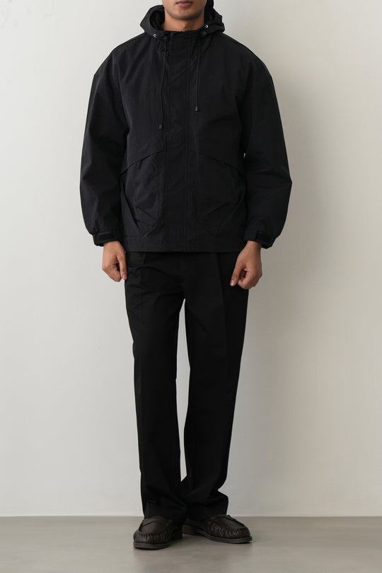 WIND BREAKER