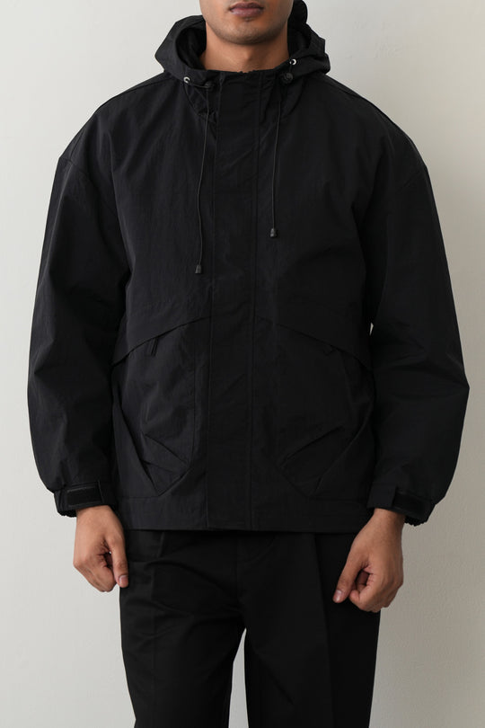 WIND BREAKER