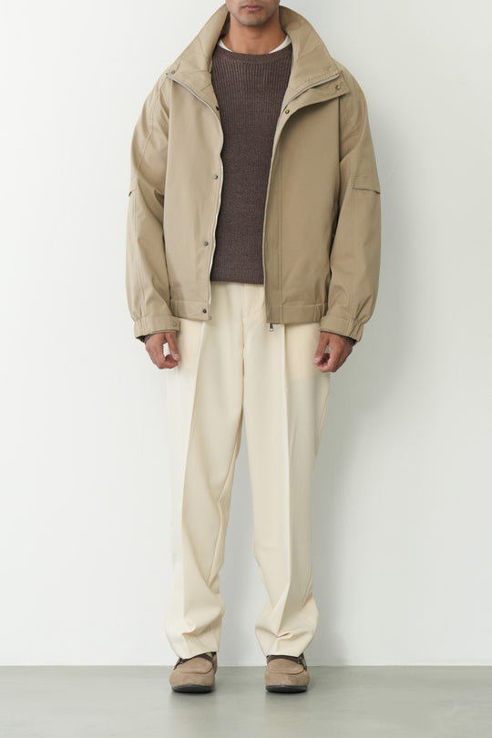BEIGE WIND BREAKER