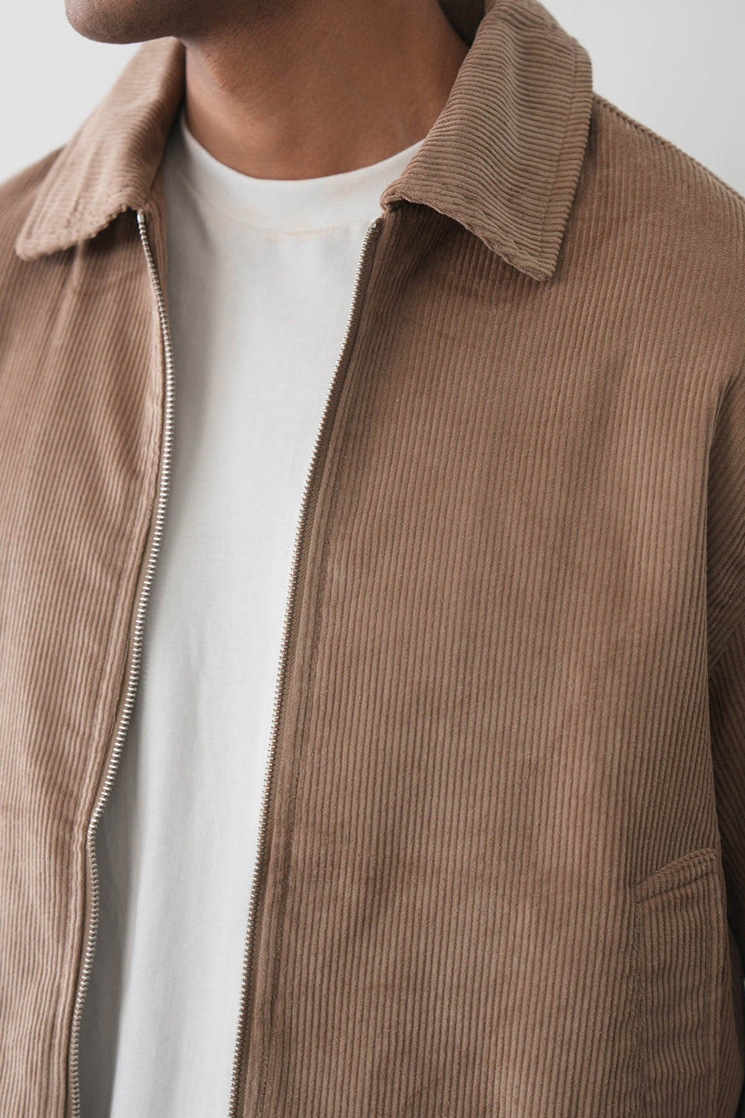 WIND BREAKER