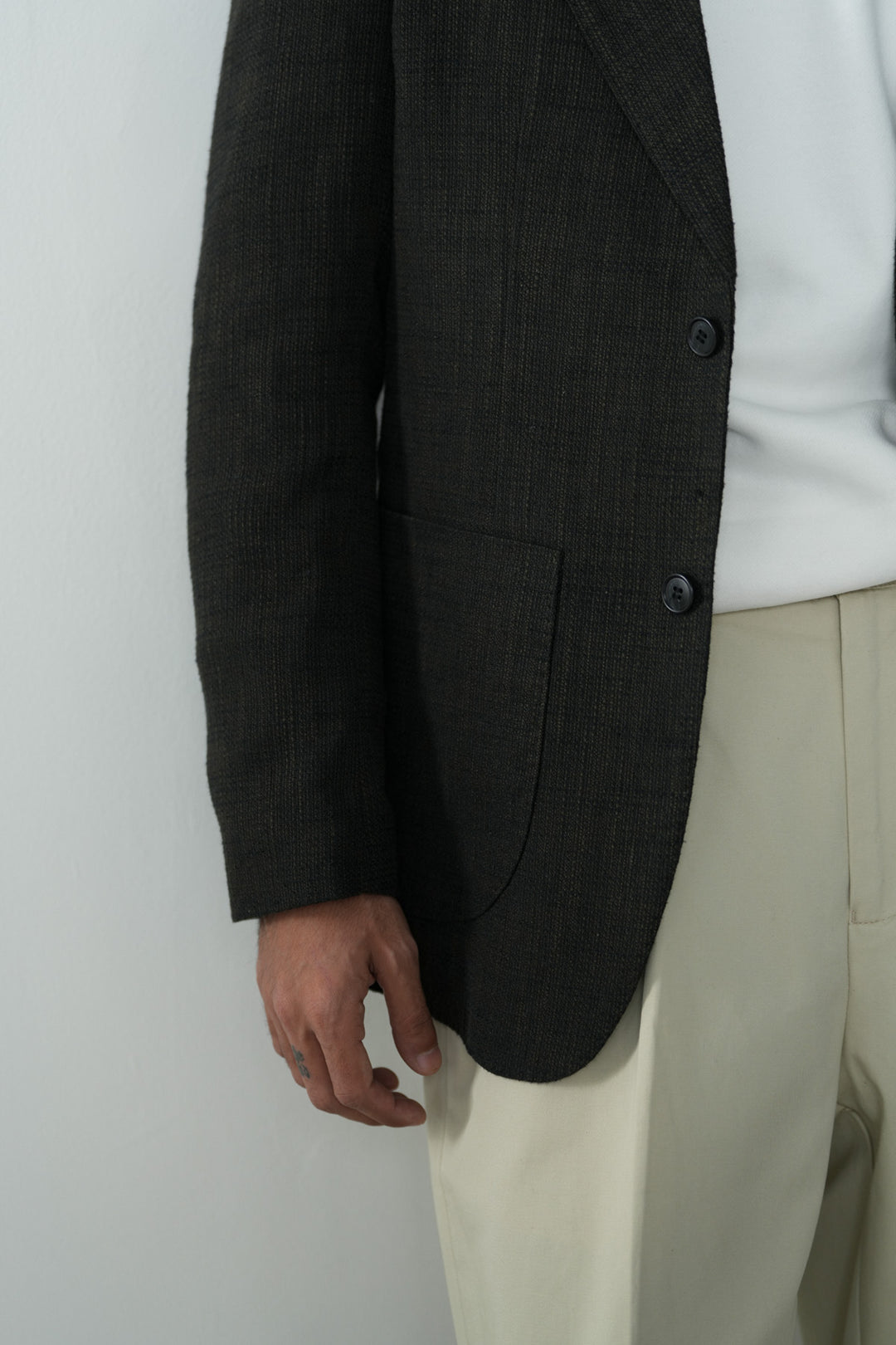 TEXTURED UNLINED LINEN BLAZER