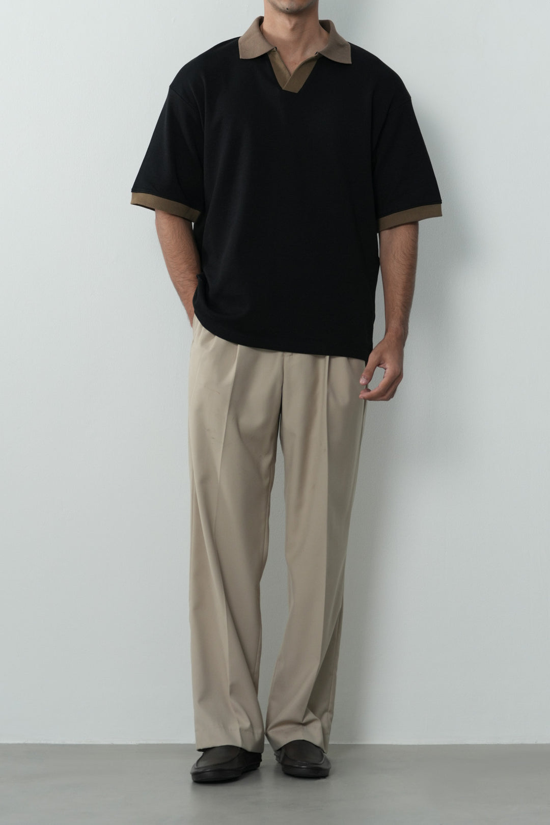 CONTRASTING EASY COLLAR POLO