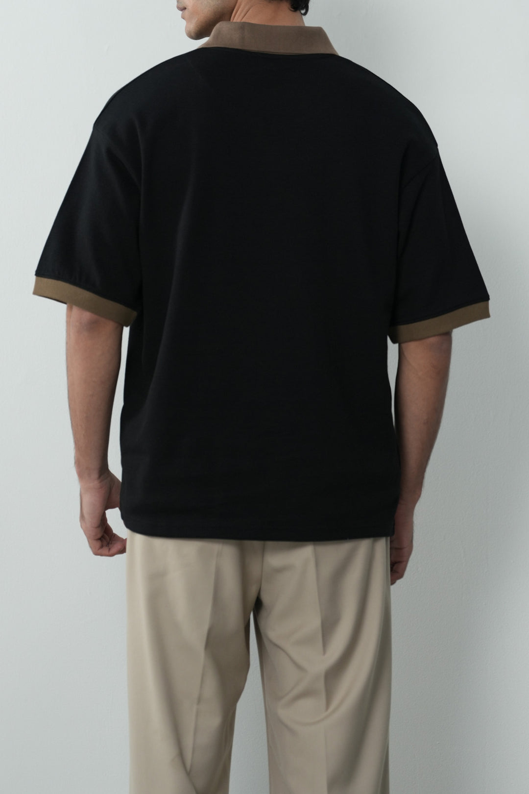 CONTRASTING EASY COLLAR POLO