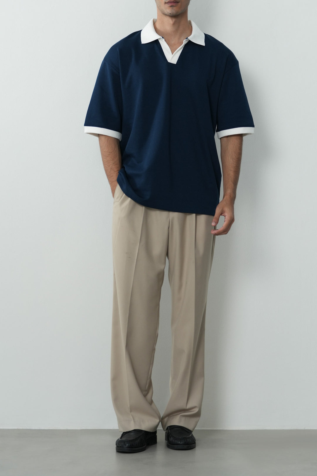 CONTRASTING EASY COLLAR POLO