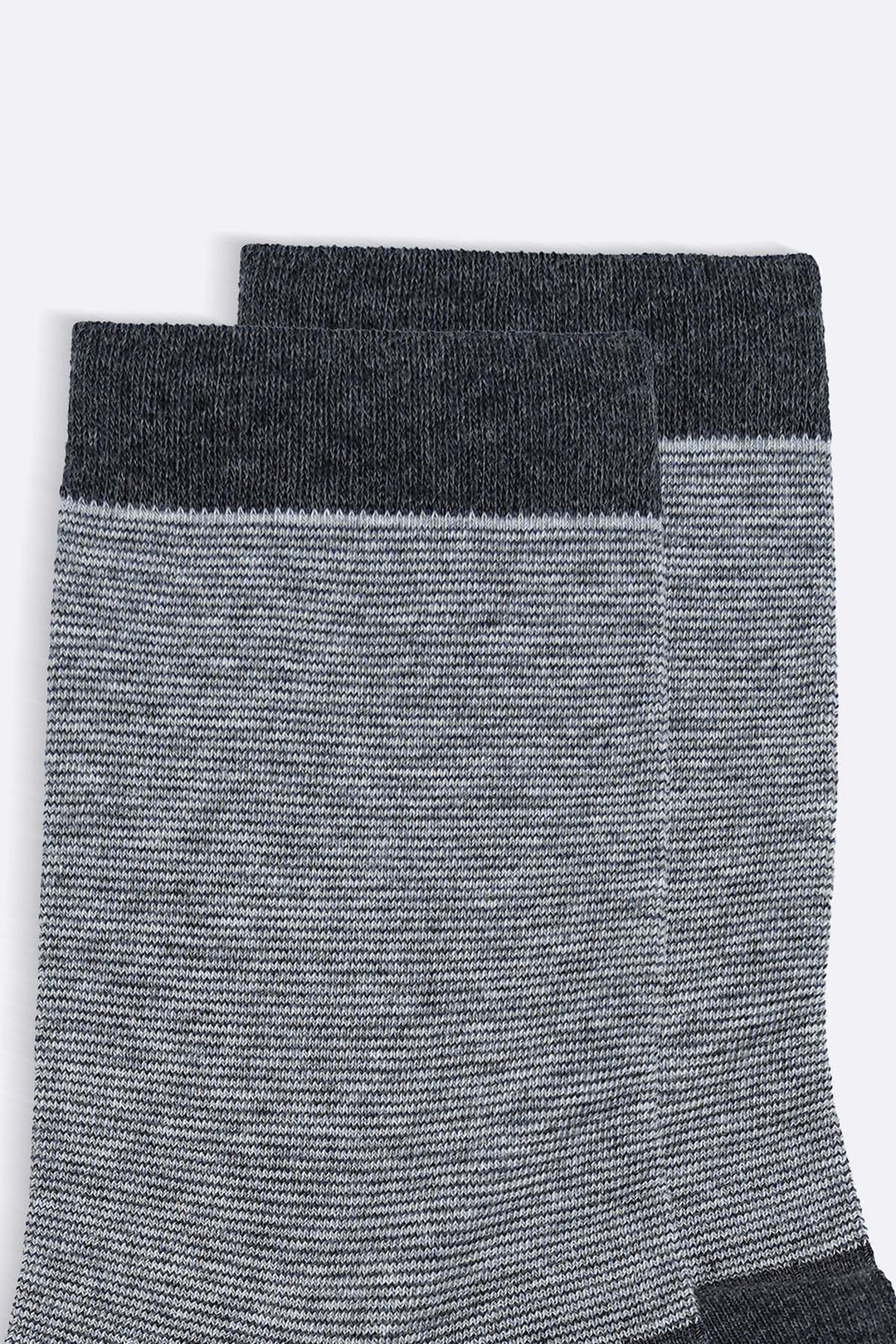 LIGHT GREY STRIPED CREW SOCKS