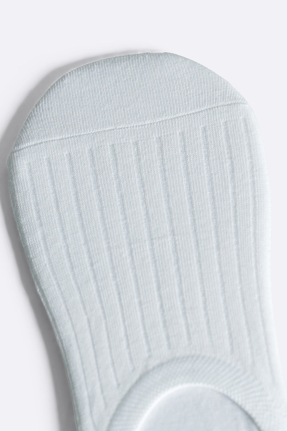 WHITE NO SHOW SOCKS