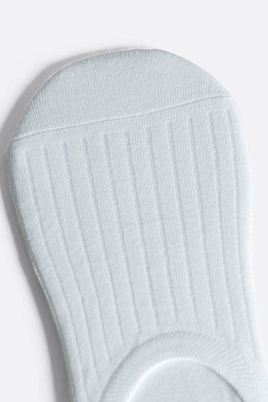 WHITE NO SHOW SOCKS