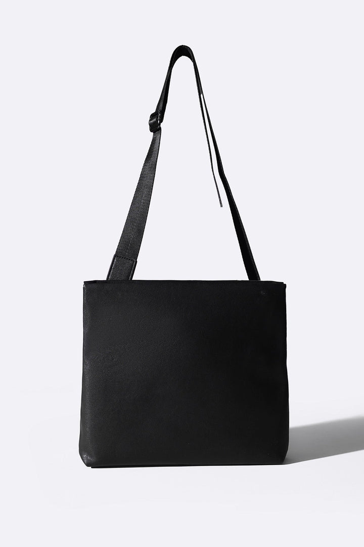 BLACK MONO POUCH