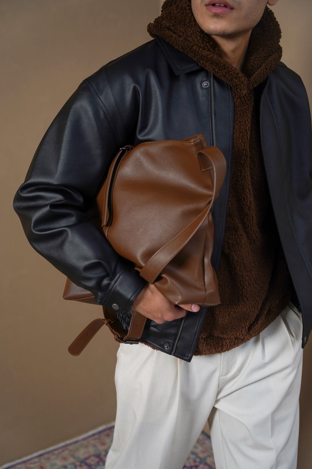 BROWN CITY SLOUCH BAG