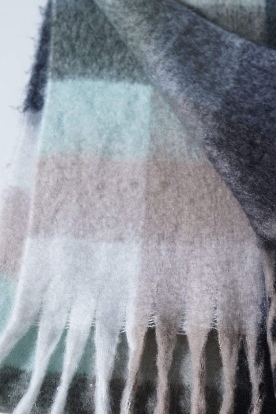 BEIGE BROWN SNUGGLE SCARF