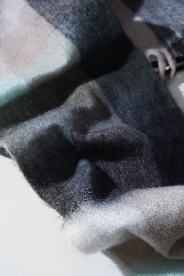 BEIGE BROWN SNUGGLE SCARF