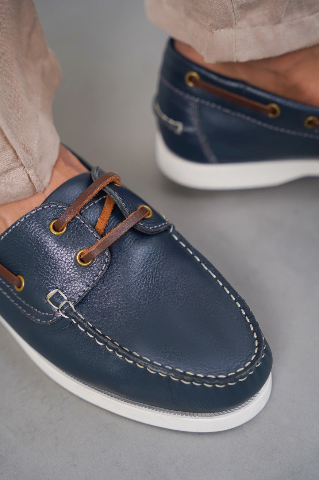 NAVY CLASSIC BOAT SHOES