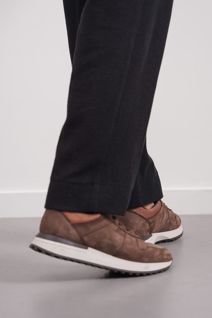 COFFEE MONOTONE LEATHER SNEAKERS