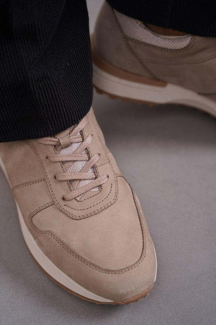 TAUPE MONOTONE LEATHER SNEAKERS