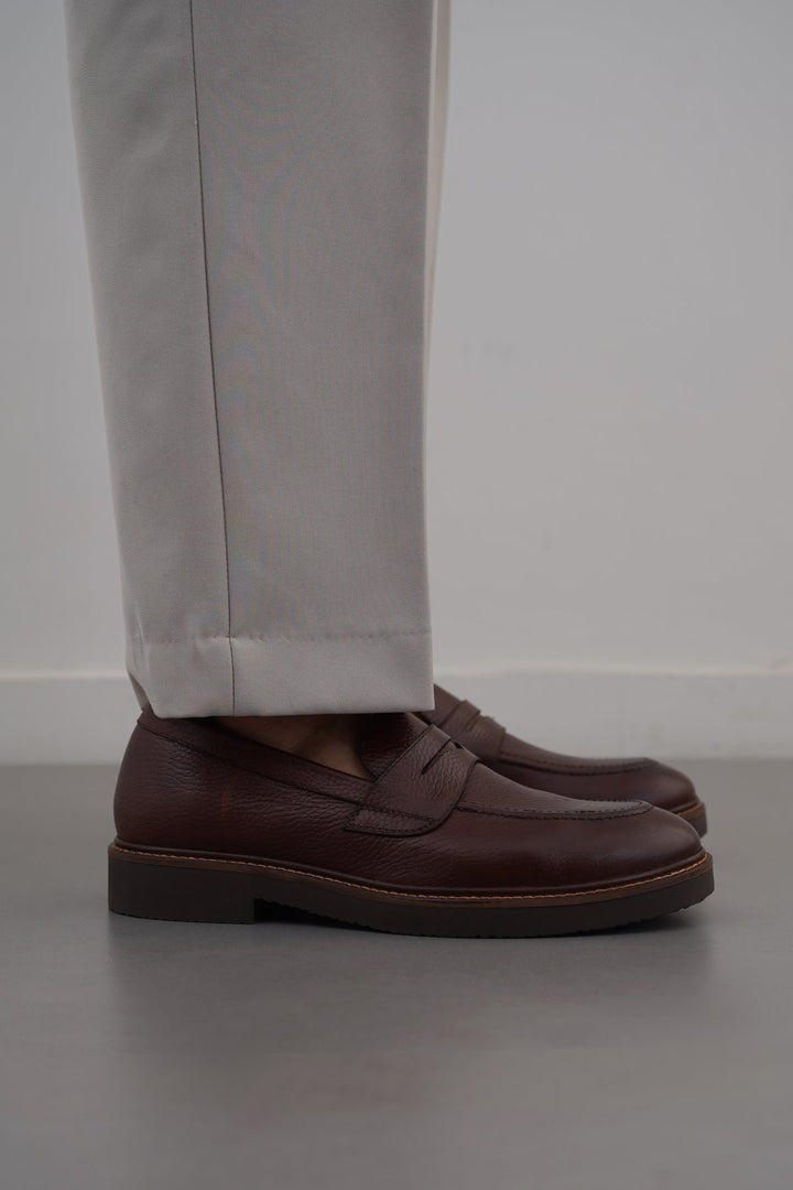 COGNAC CLASSIC LEATHER LOAFERS