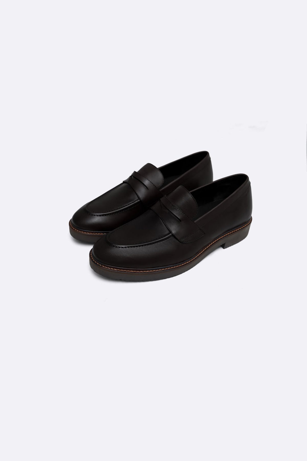 BLACK CLASSIC LEATHER LOAFERS