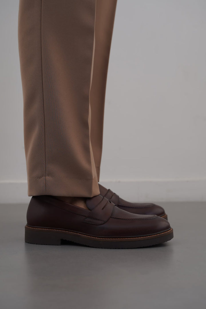 COFFEE CLASSIC LEATHER LOAFERS