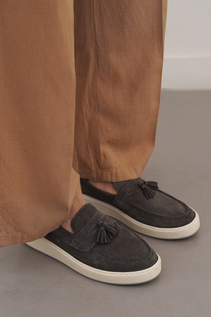 GREY SUEDE LEATHER TASSEL LOAFERS