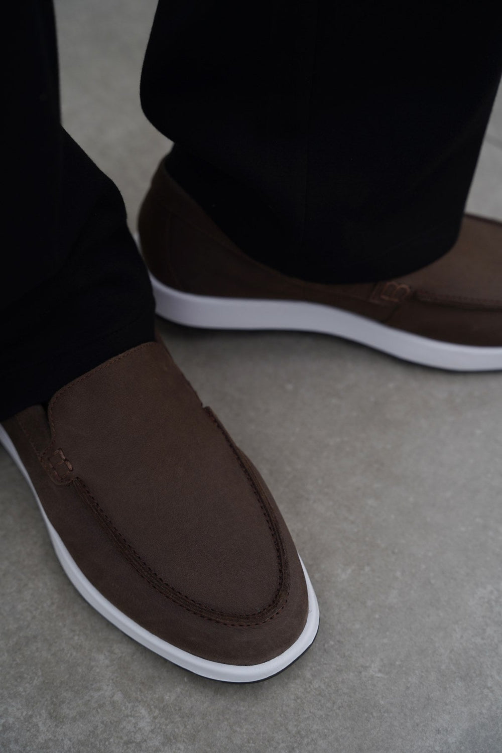 COFFEE AIR LEATHER LOAFERS