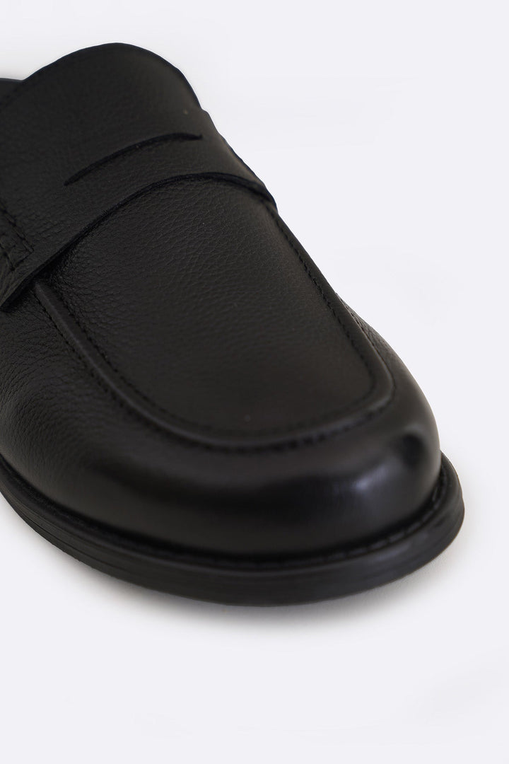 BLACK GRAIN LEATHER MULES