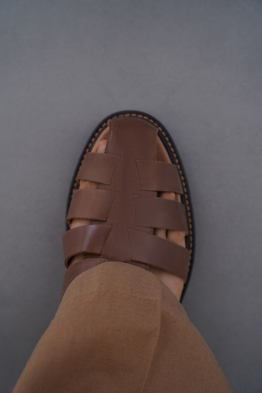 BROWN CLASSIC FISHERMAN LEATHER SANDALS