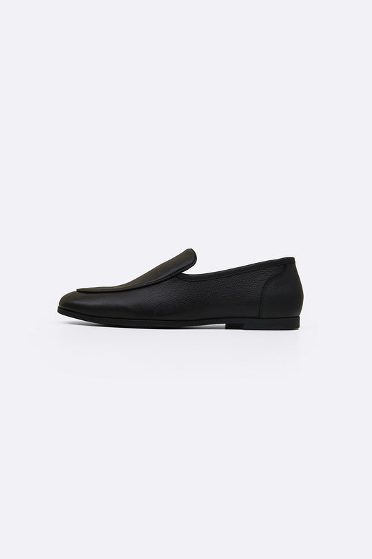BLACK SMART LEATHER LOAFERS