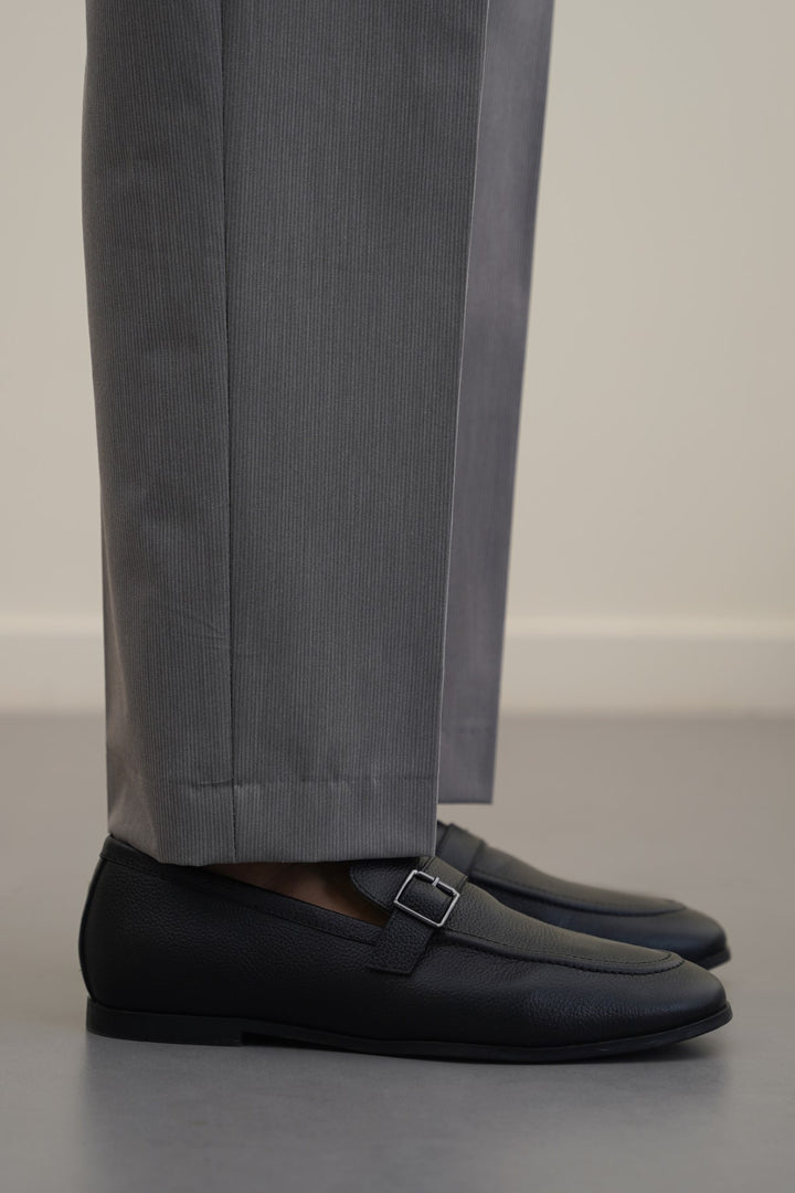 SMART BUCKLE LOAFERS