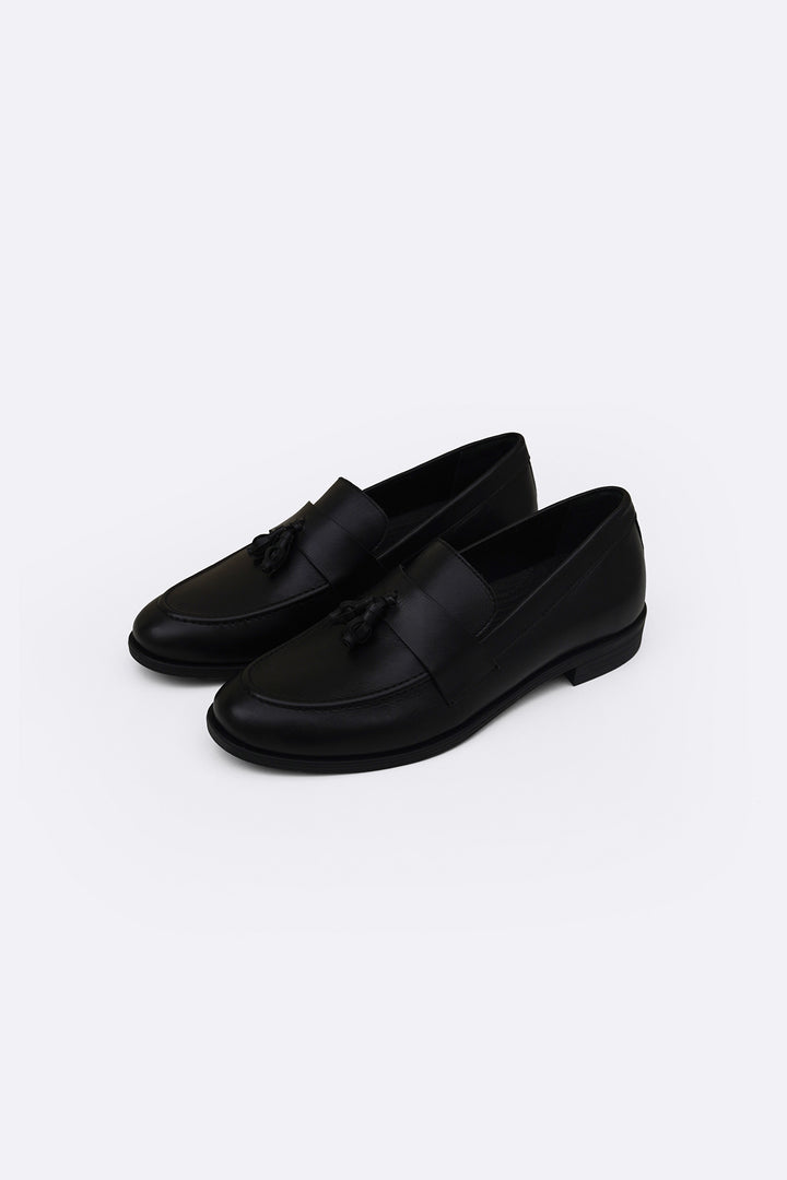 BLACK TASSEL LEATHER LOAFERS