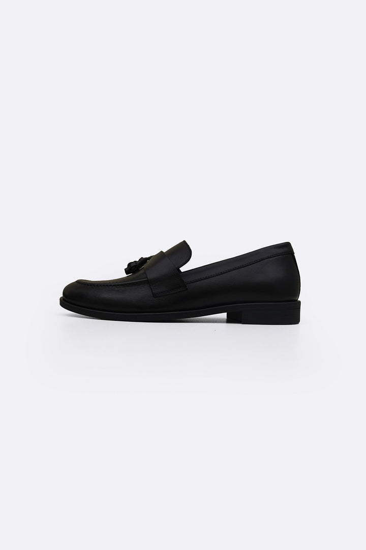 BLACK TASSEL LEATHER LOAFERS