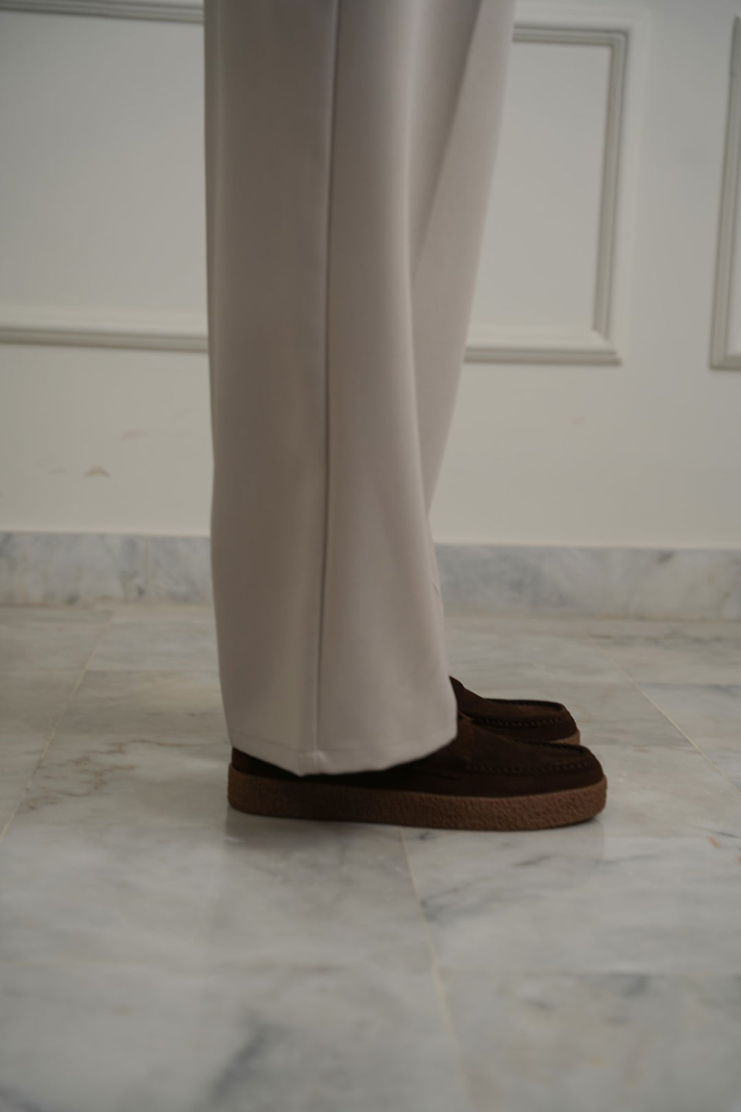 DARK BROWN SUEDE PENNY FLATS