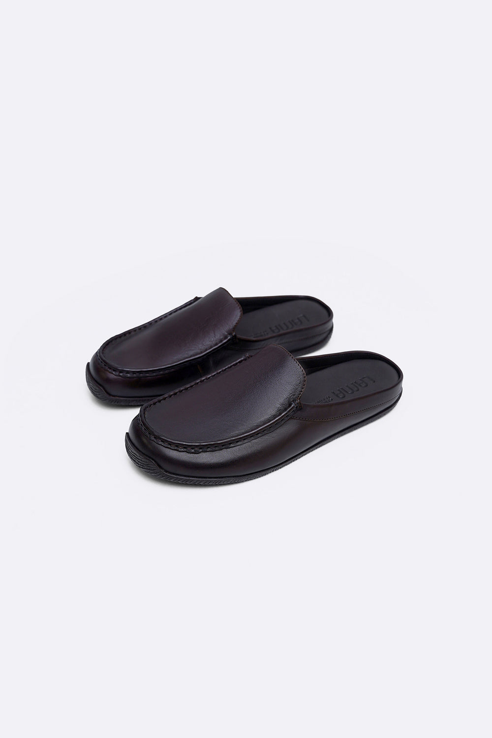DARK BROWN COMFORT LEATHER CLOGS