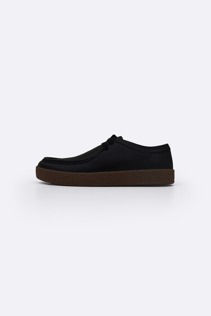 BLACK CASUAL MOC-TOE SHOES