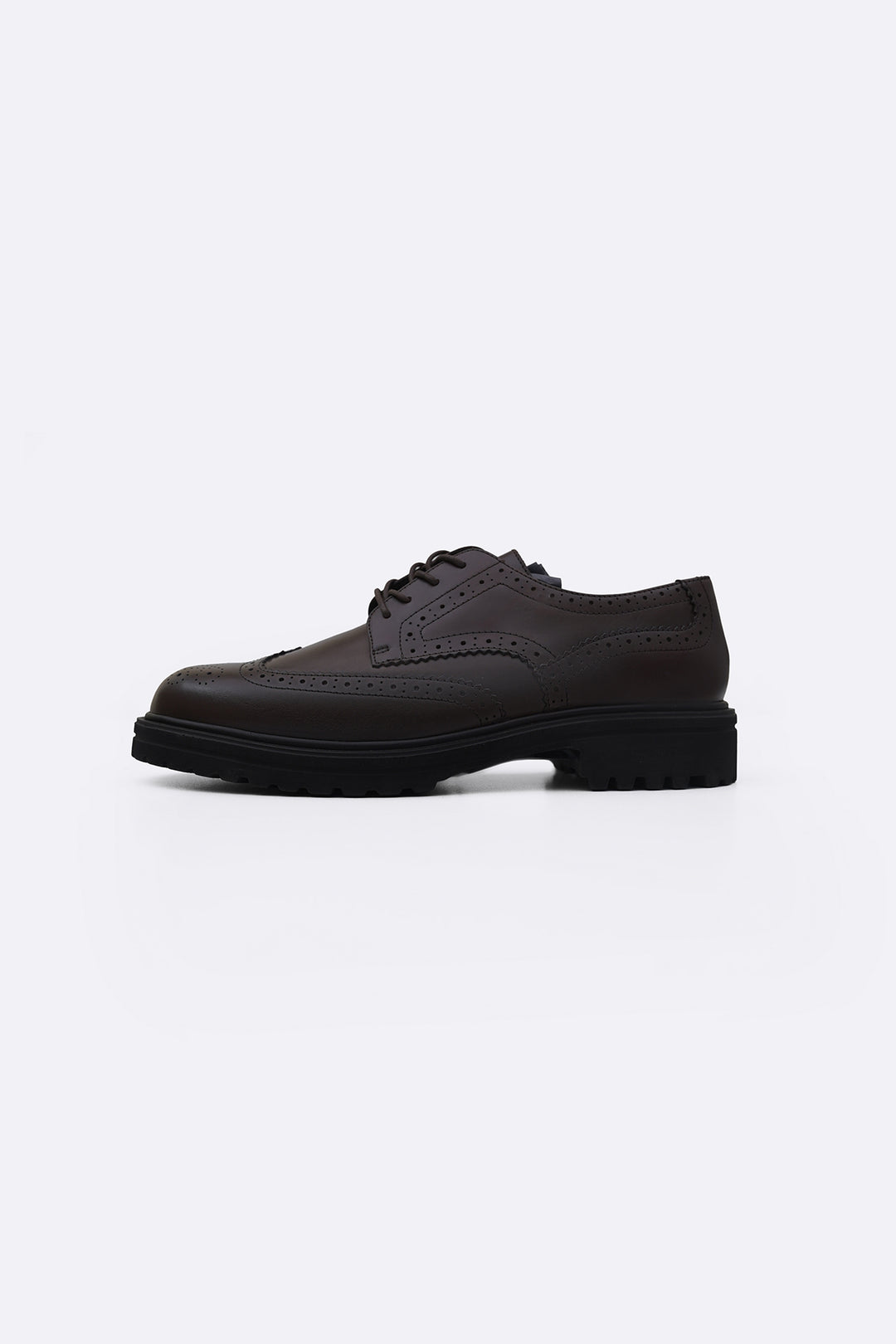 BROWN CLASSIC LEATHER BROGUES