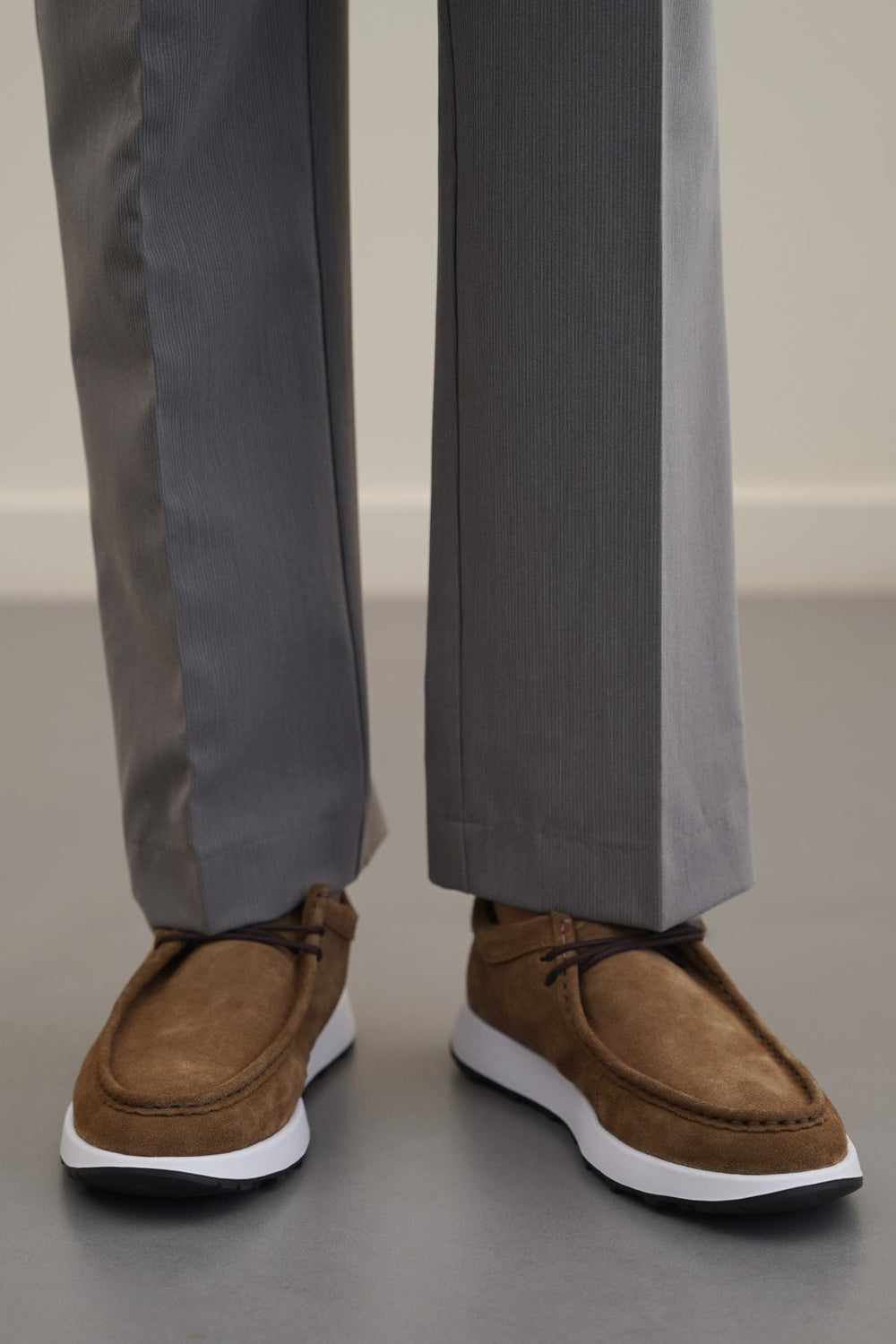 BROWN MOC TOE SUEDE WALKERS