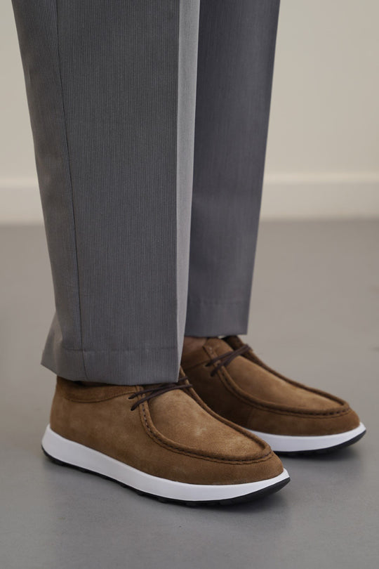 BROWN MOC TOE SUEDE WALKERS