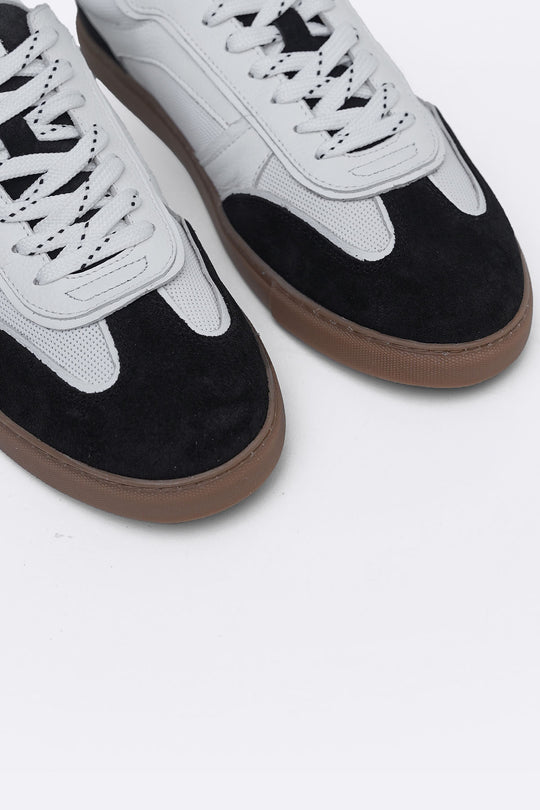 BLACK CITY LEATHER SNEAKERS