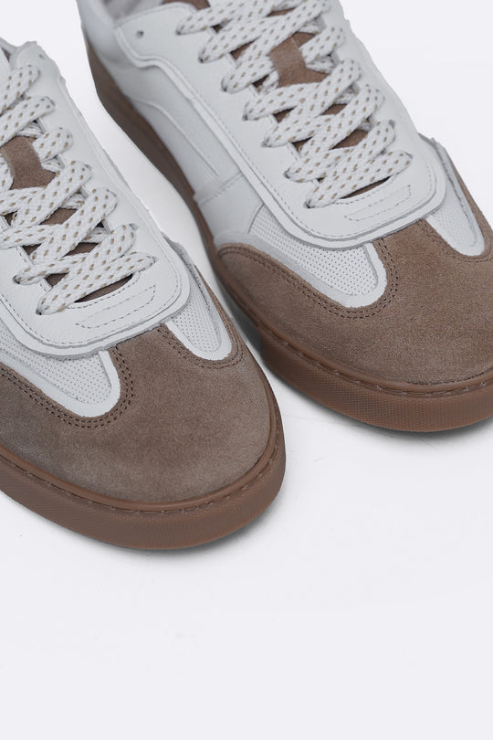 TAUPE CITY LEATHER SNEAKERS