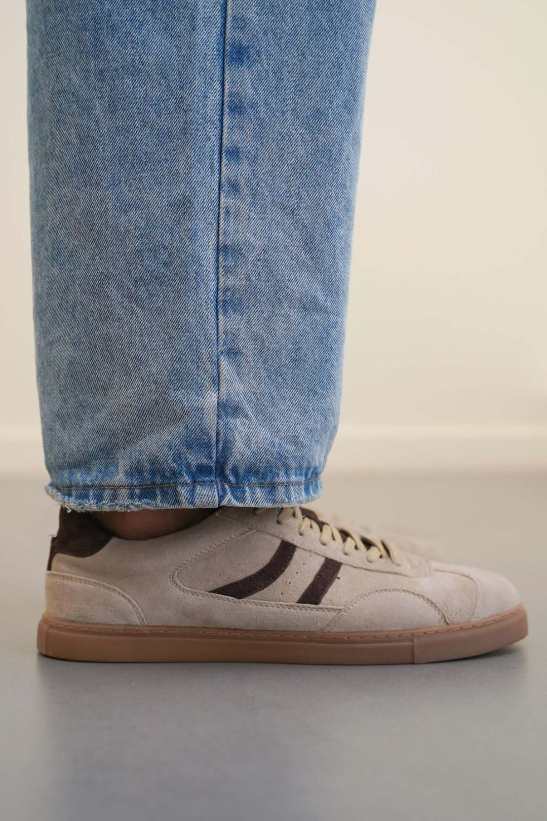 SUEDE SKATE SNEAKERS