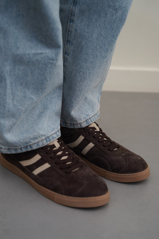 SUEDE SKATE SNEAKERS