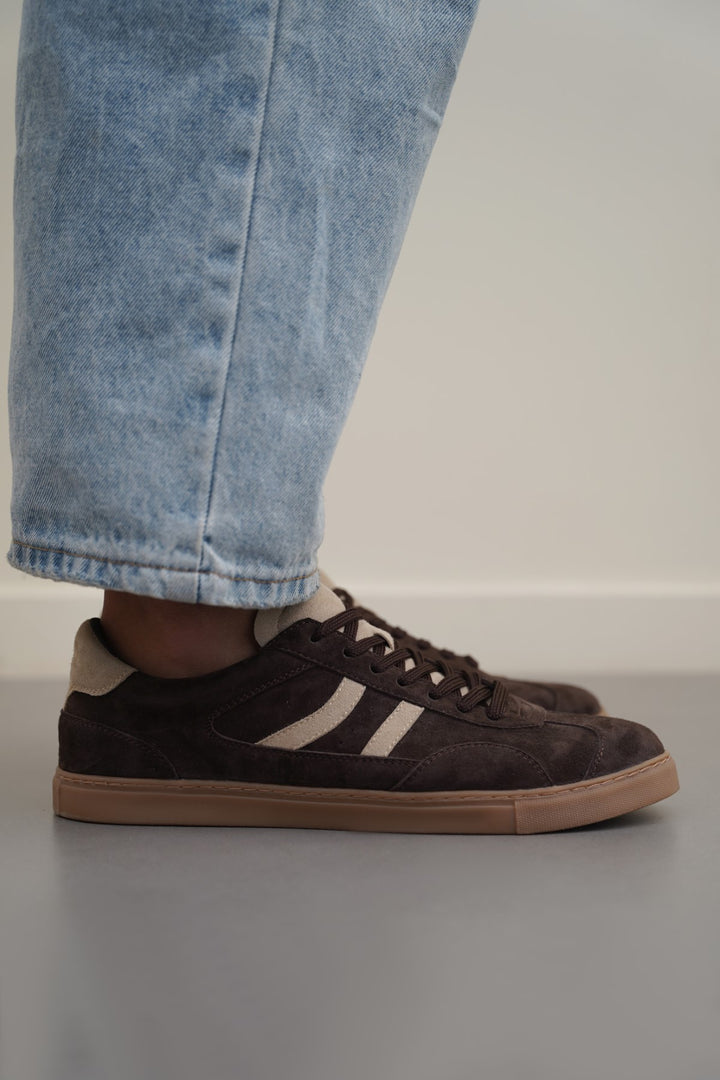 SUEDE SKATE SNEAKERS
