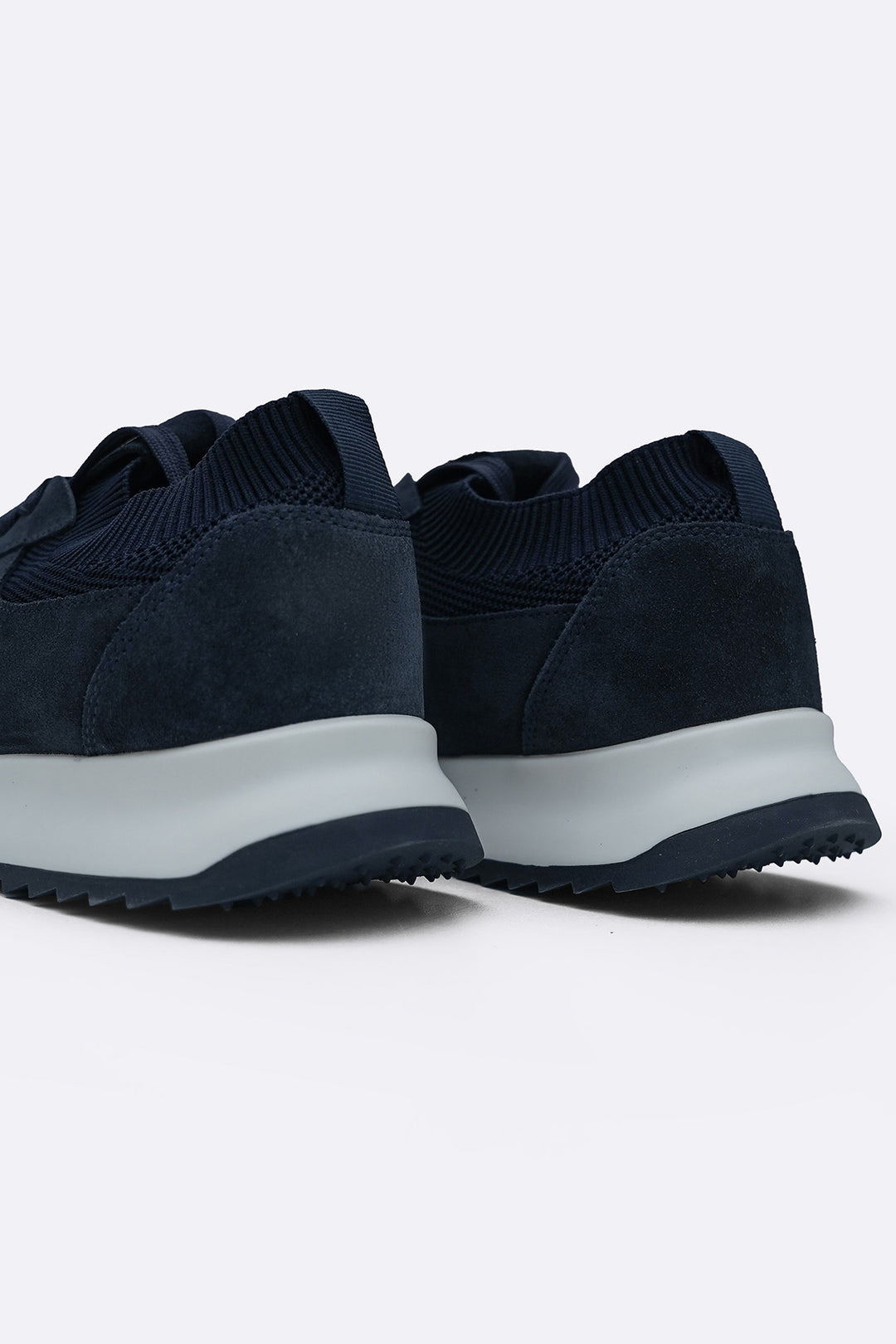 LACE-UP KNIT SNEAKERS