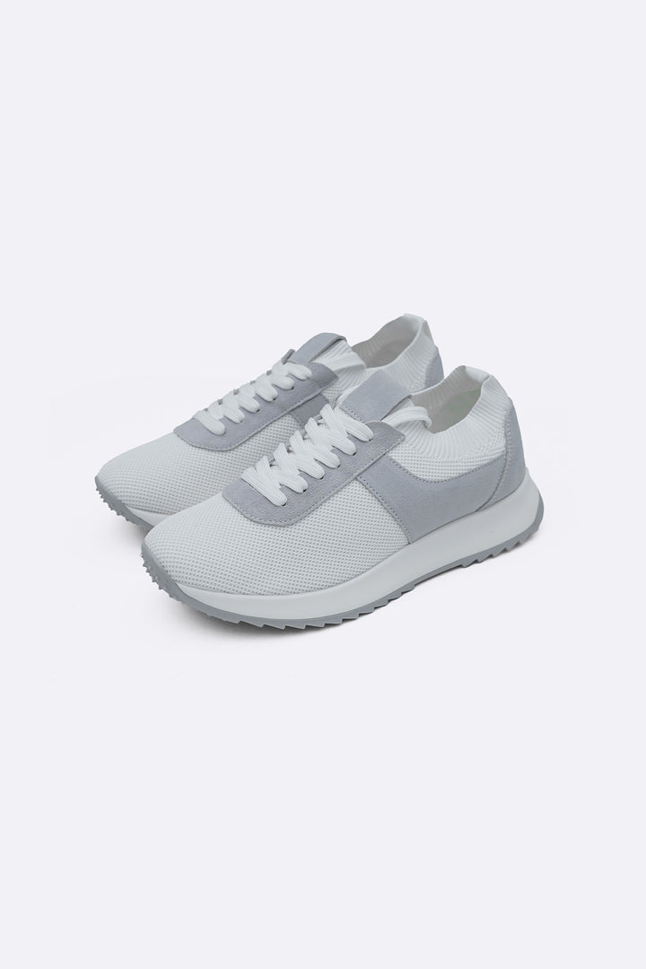 LACE-UP KNIT SNEAKERS