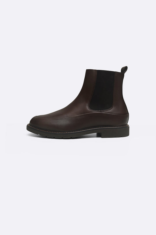DARK BROWN LEATHER CHELSEA BOOTS