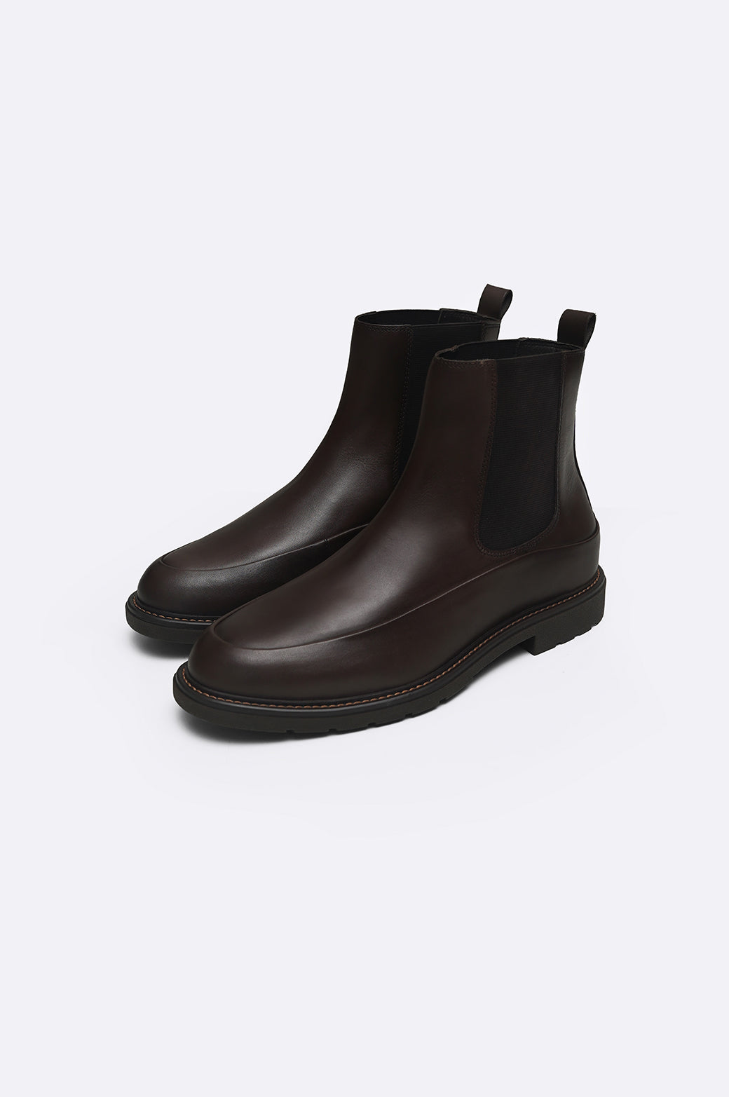 DARK BROWN LEATHER CHELSEA BOOTS