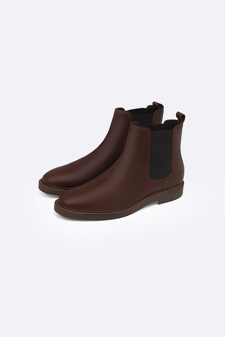 LEATHER CHELSEA BOOTS