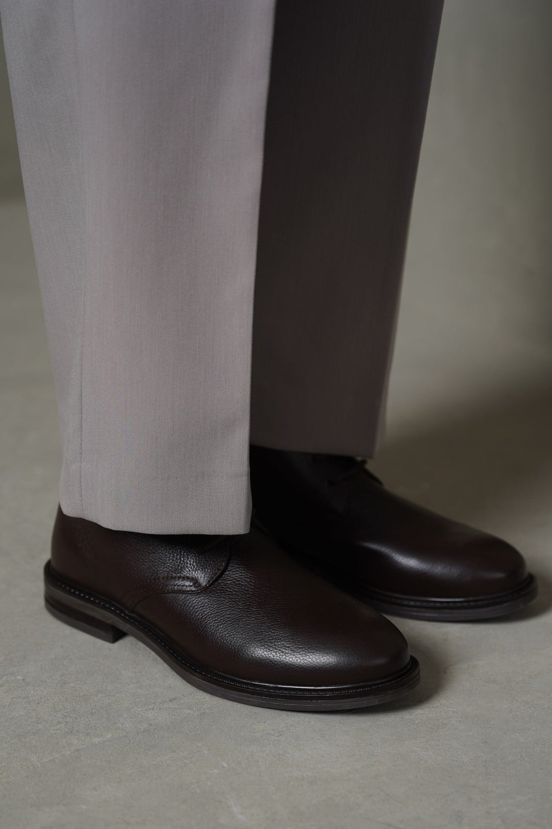 DARK BROWN LACE UP LEATHER CHUKKA BOOT